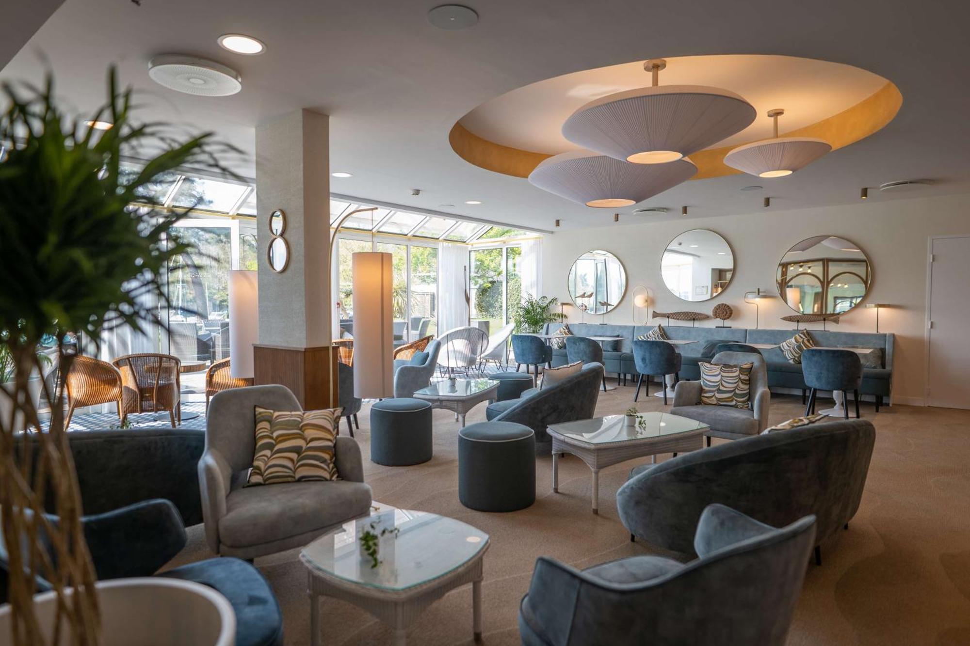 Hotel Western Le Roof Bord De